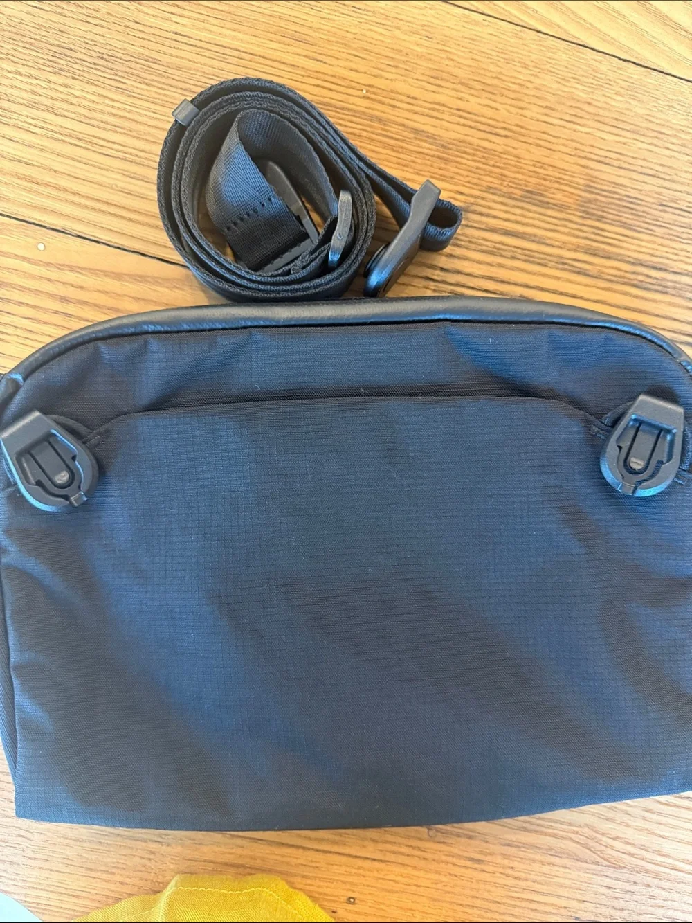 NWT ALPAKA Flight Sling 2L Black Gray EDC Crossbody Bag #5